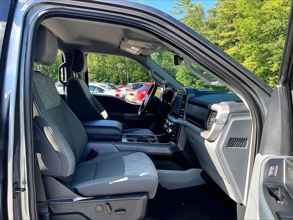 Used 2023 Gray Metallic Ford XLT image 14