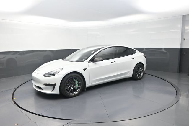 Used 2022  Tesla Long Range image 36