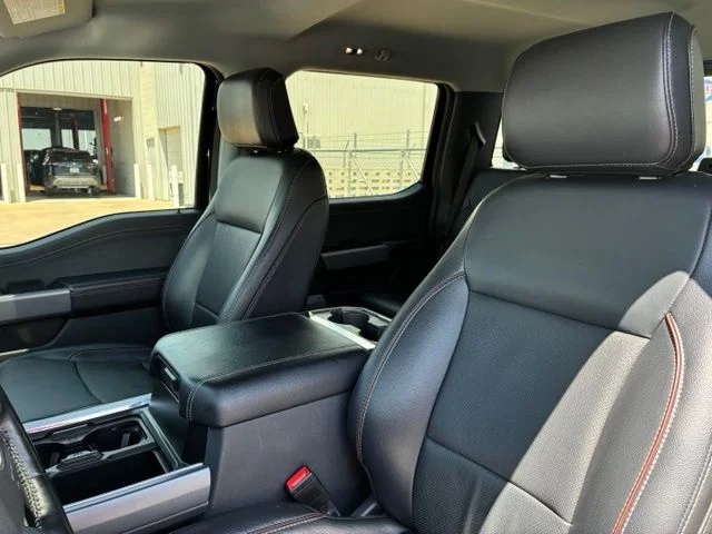 Used 2024 Black Metallic Ford Lariat image 8