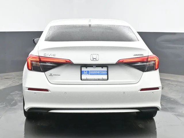 Certified Used 2024 Platinum White Pearl Honda 1.5T 4D TOURING image 9