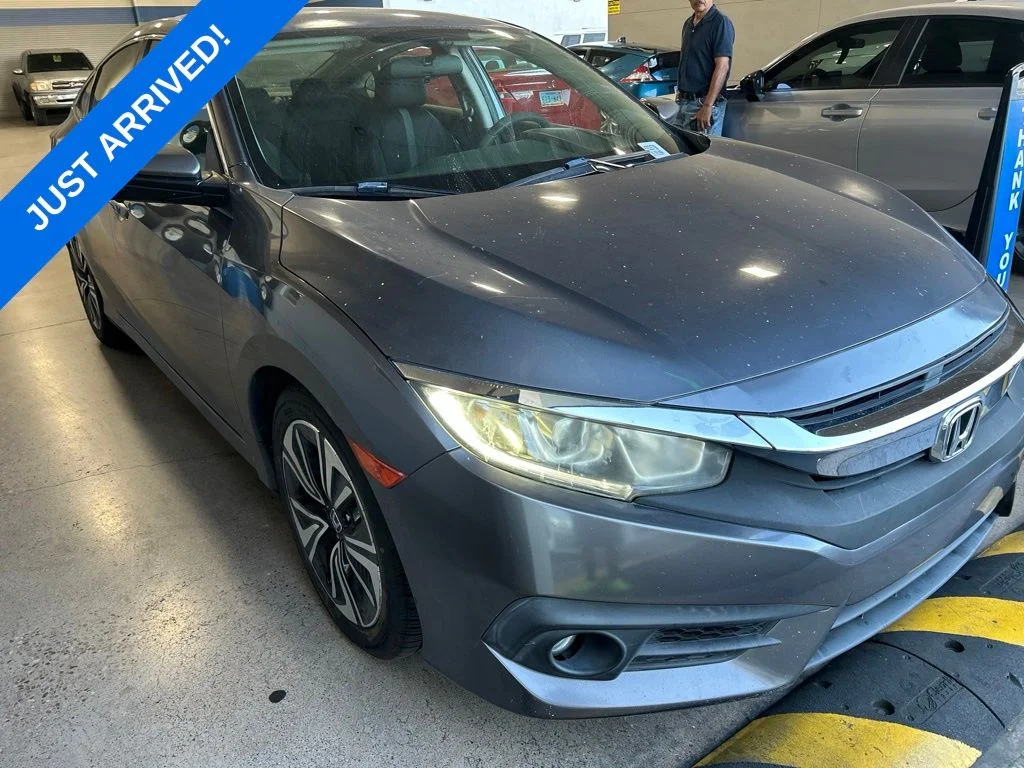 Certified Used 2016 Modern Steel Metallic Honda EX-T image 2