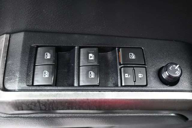 Used 2022 Magnetic Gray Met Toyota SR5 image 12