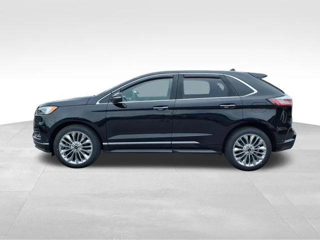 Used 2020 Black Ford Titanium image 4