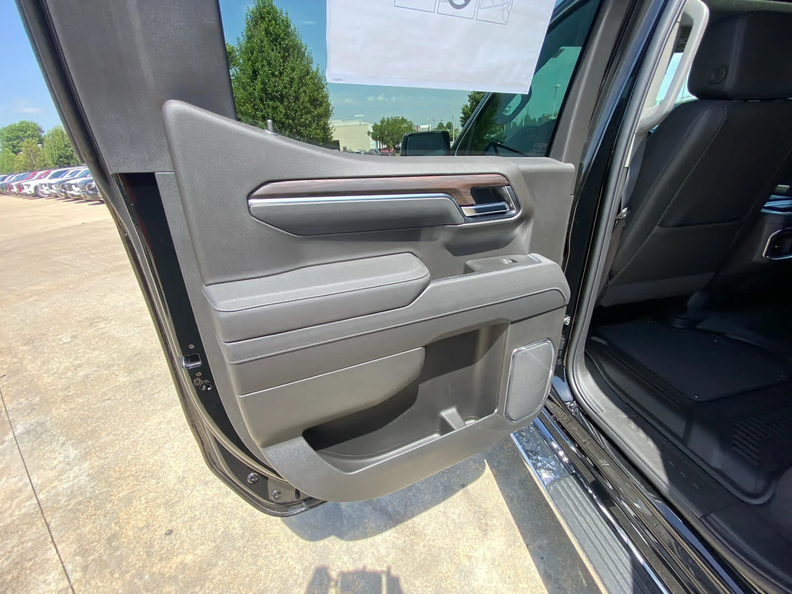 New 2026 Onyx Black GMC SLT image 23