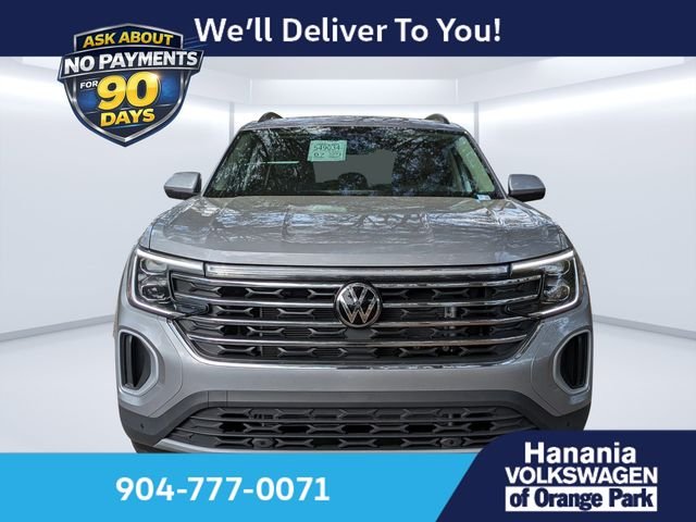 New 2026 Silver Volkswagen 2.0T SE w/Technology image 8