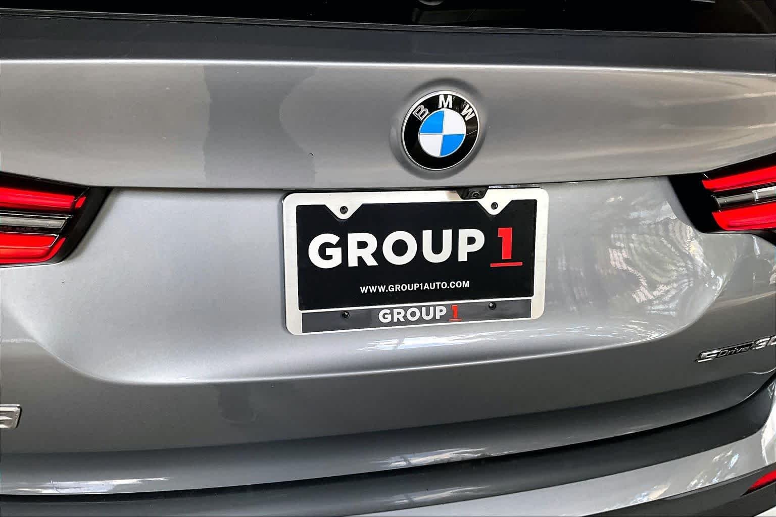 Used 2023 Skyscraper Gray Metallic BMW sDrive30i image 9