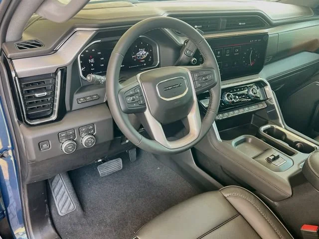 2026 GMC Sierra 2500HD Denali - Photo 6
