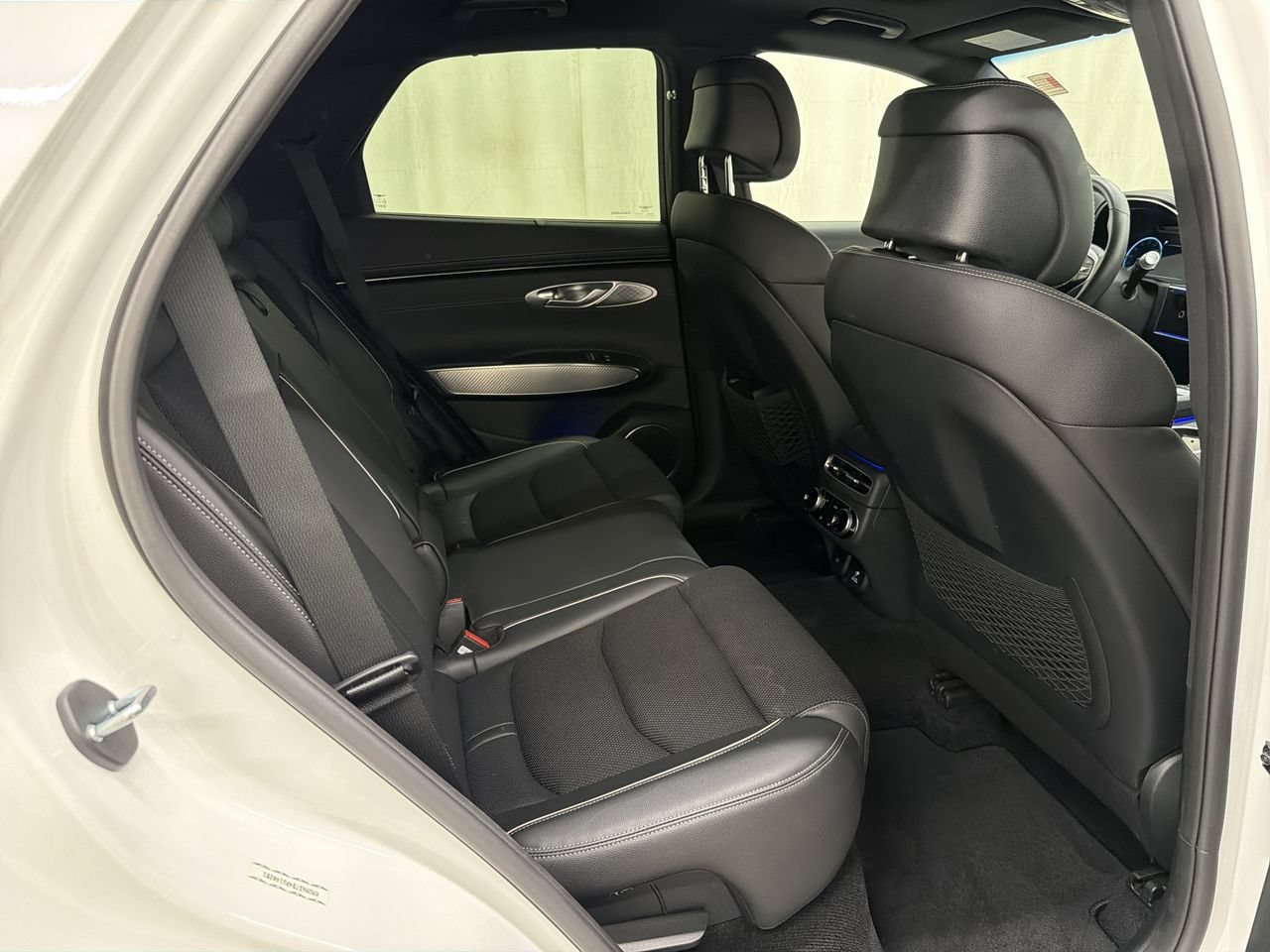 2023 GENESIS GV70 Standard - Photo 20