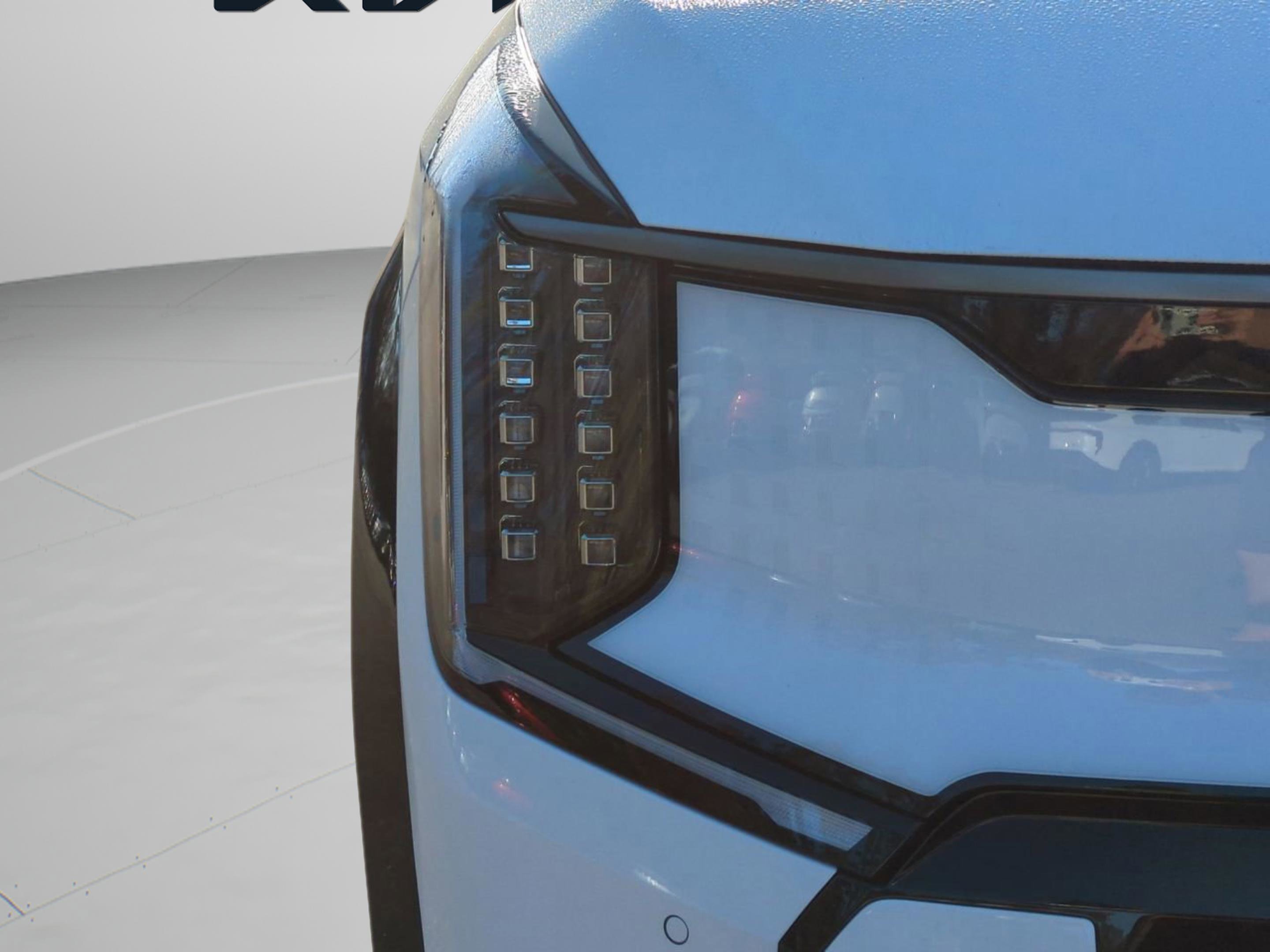 New 2026 Glacial White Pearl Kia GT-Line image 10