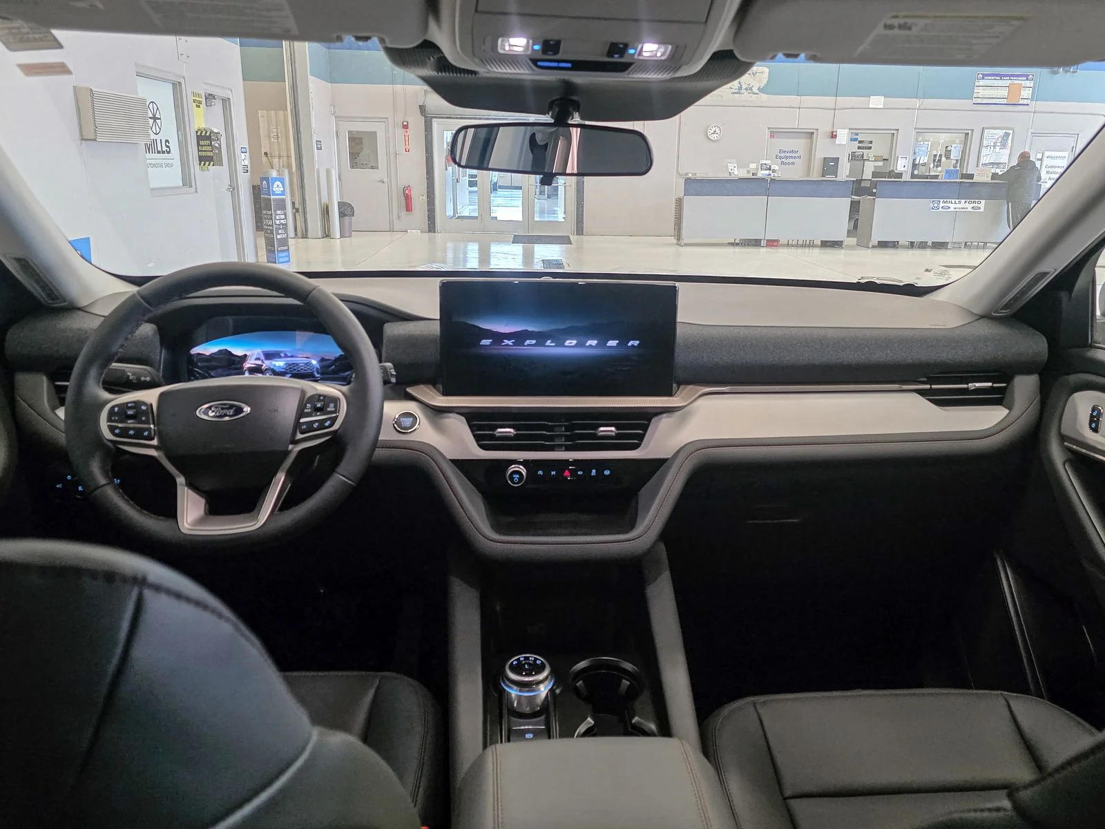 New 2026 Star White Metallic Tri-Coat Ford Active image 25
