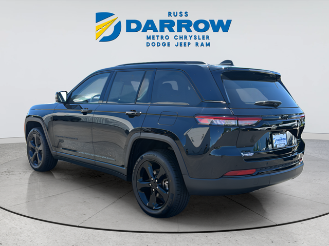 Used 2023 Black Jeep Limited image 3