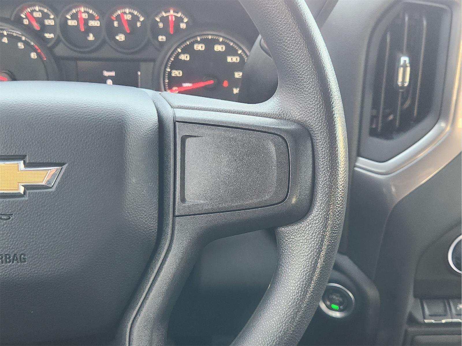 2024 Chevrolet Silverado 1500 photo 29 of 33