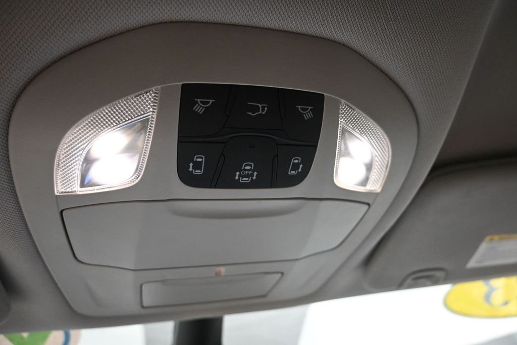 Used 2023 Gray Chrysler Touring L image 28