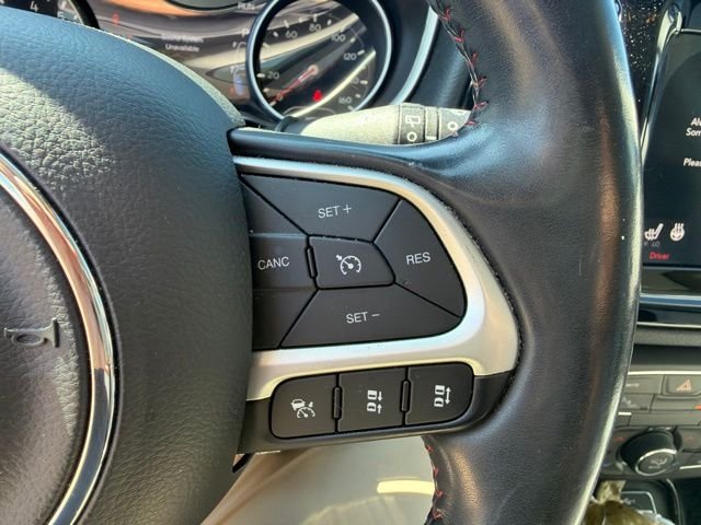 Used 2021 Silver Jeep Limited image 15