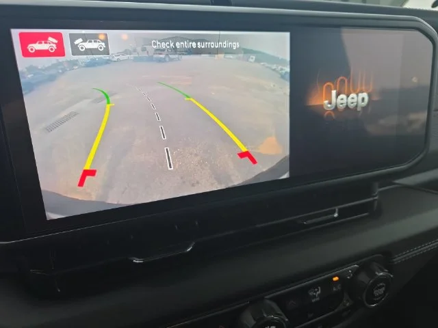 Used 2024 Gray Jeep Rubicon image 23