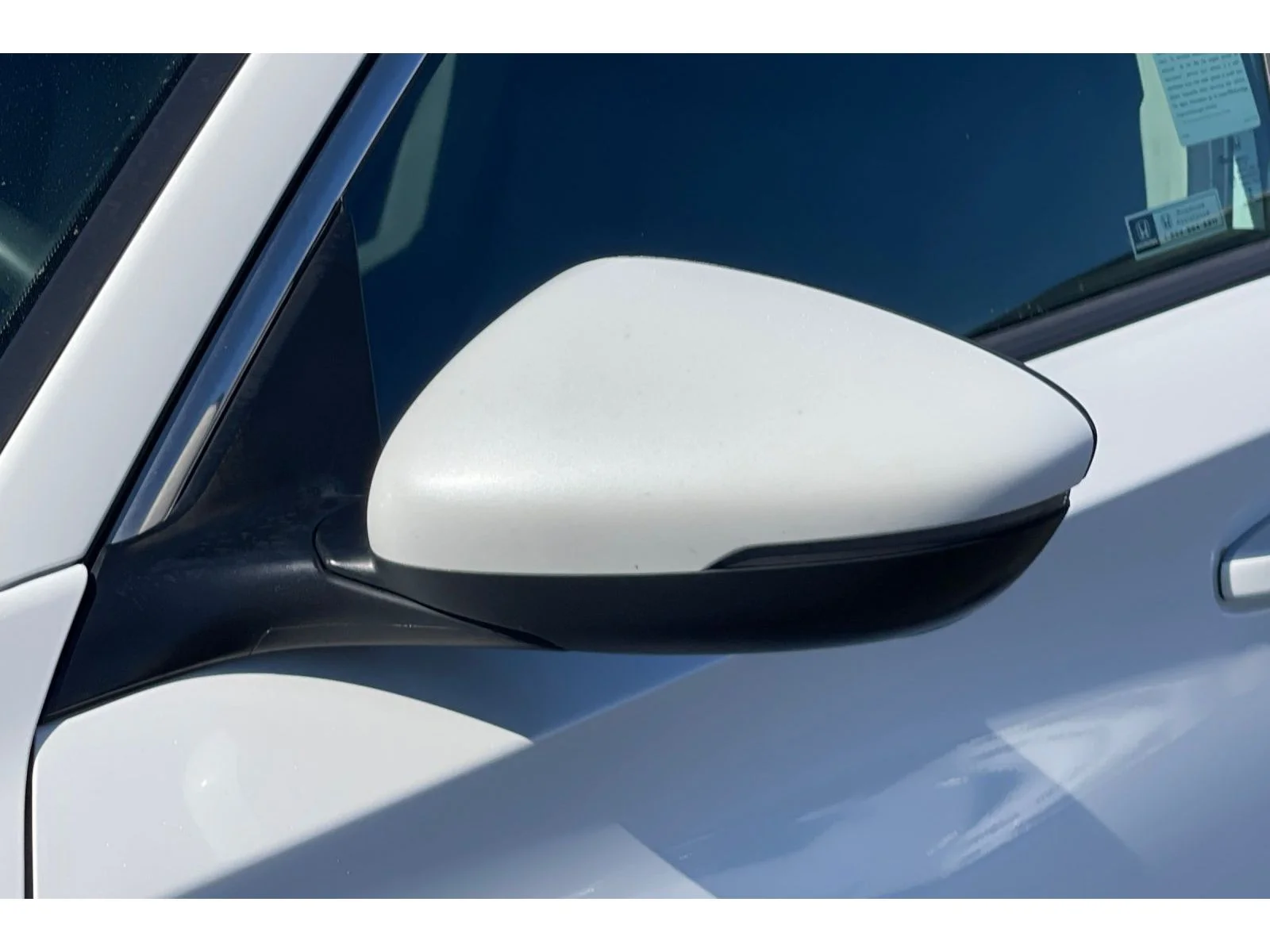 Used 2020 Platinum White Pearl Honda Touring image 12
