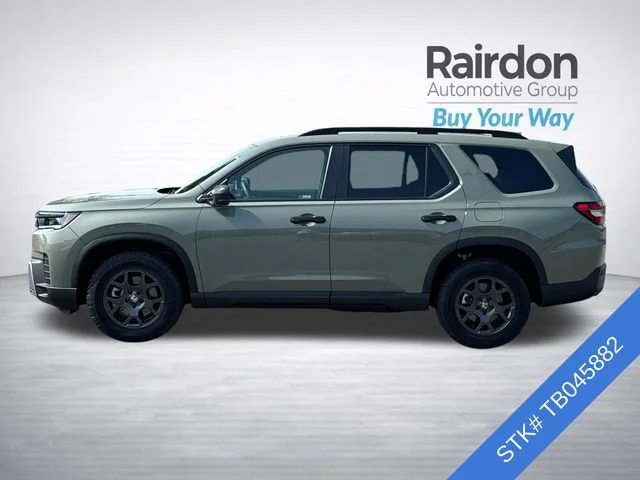 Certified Used 2026 Ash Green Metallic Honda TrailSport image 4