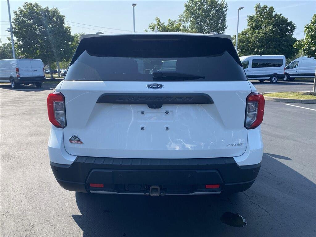Used 2022 Star White Metallic Tri-Coat Ford Timberline image 10