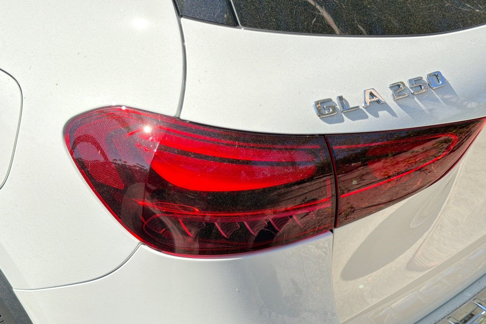 Used 2026 White Mercedes-Benz GLA 250 image 11