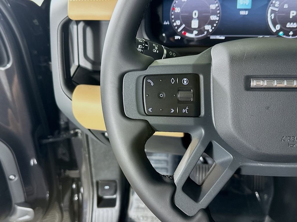 New 2026 Carpathian Grey LAND ROVER X-Dynamic SE image 13