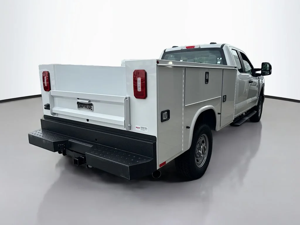 New 2026 Oxford White Ford F-250® XL image 7
