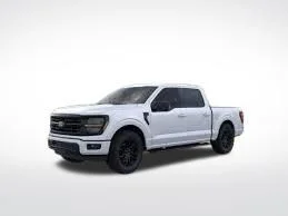New 2026 Oxford White Ford Lariat® image 30