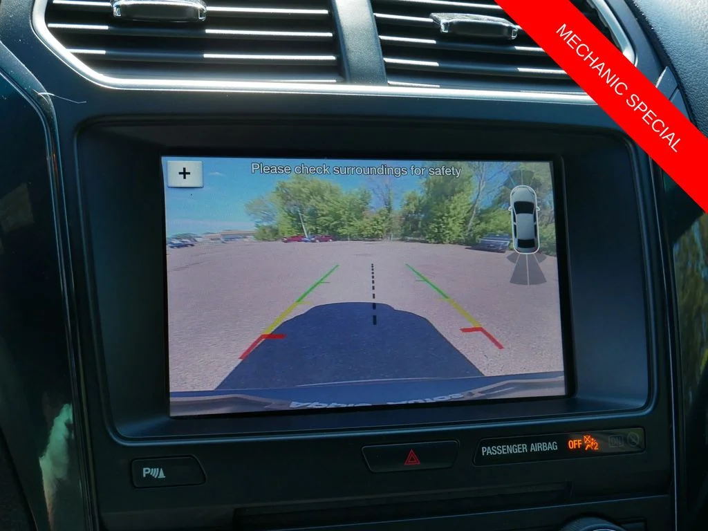 Used 2017 Blue Ford XLT image 27