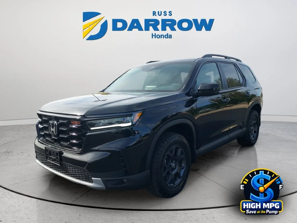 Used 2025 Black Honda TrailSport image 1