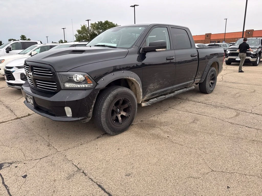 Used 2016 Black Ram Sport image 2