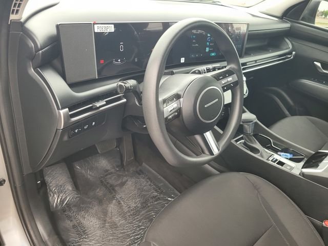 Used 2025 Silver Hyundai SEL image 12
