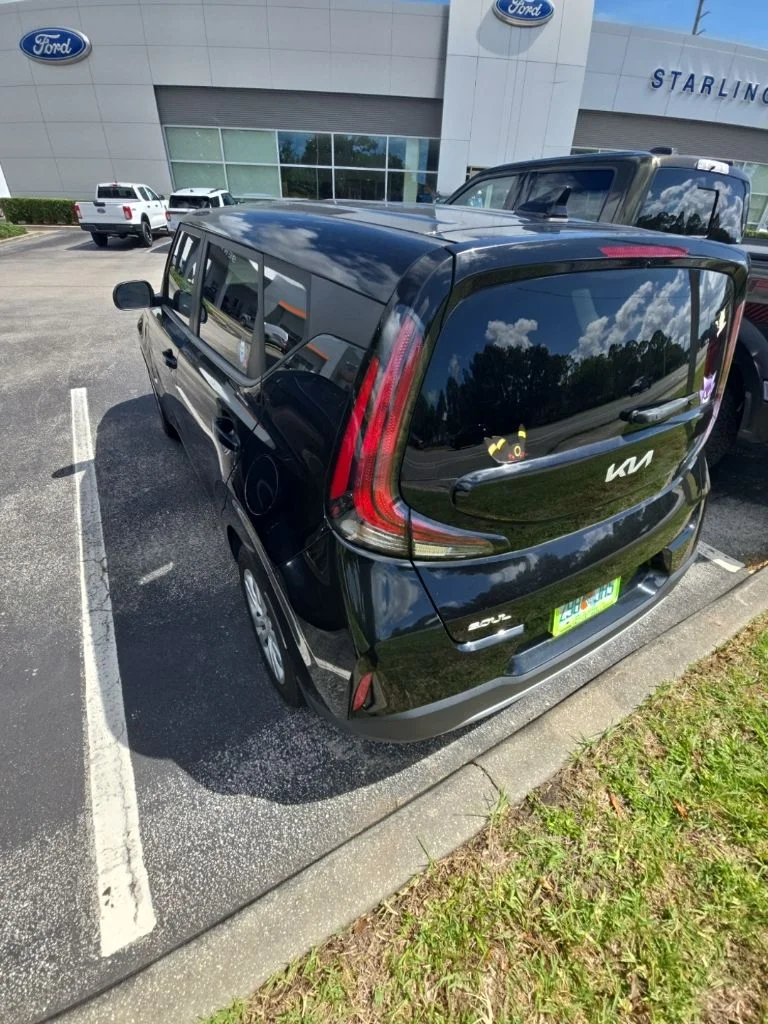 Used 2023 Black Kia LX image 7