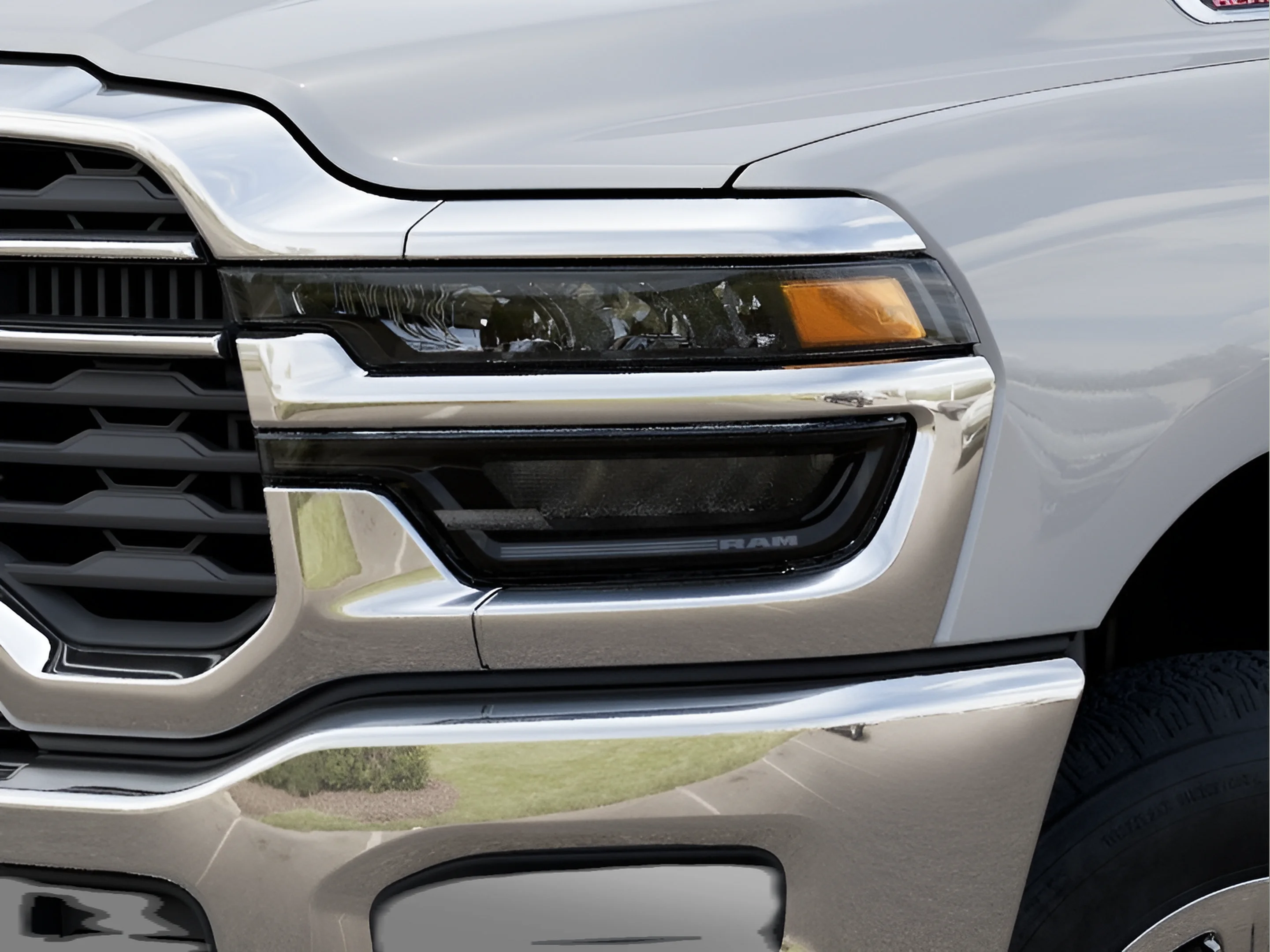 New 2026 Bright White Clearcoat Ram Tradesman image 17