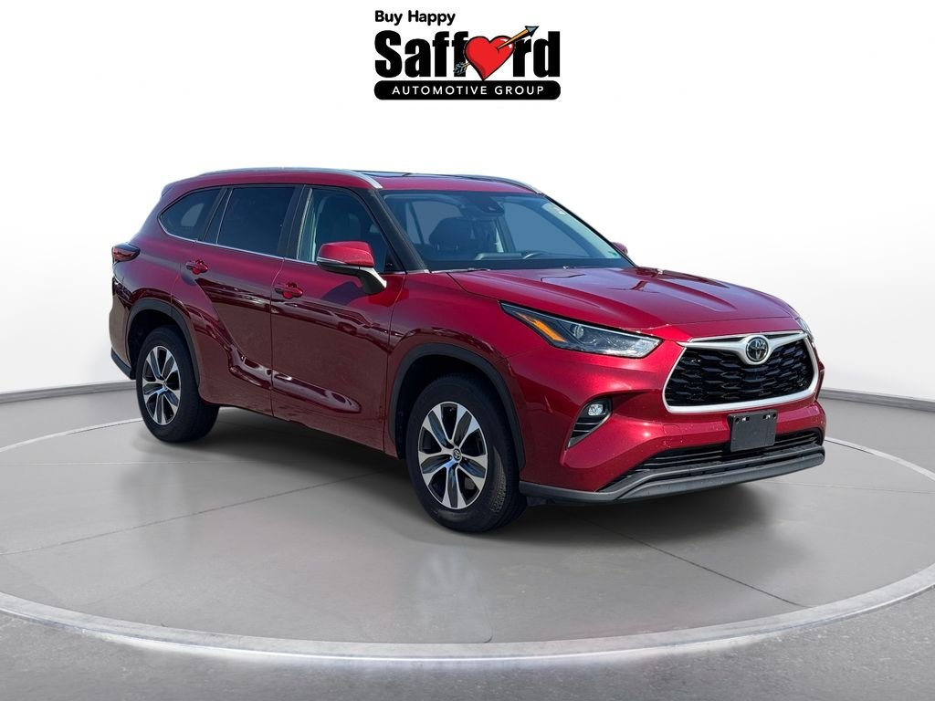 Used 2023 Red Toyota XLE image 10