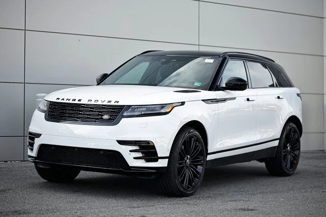 2026 Land Rover Range Rover Velar P400 Dynamic SE's photo
