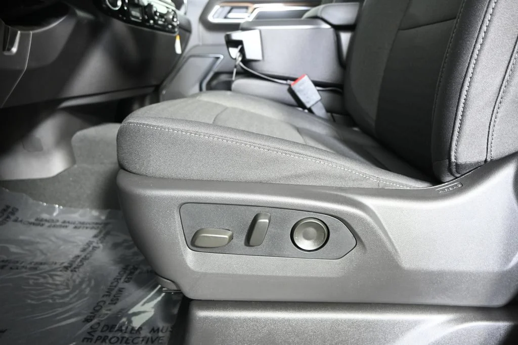 2026 Chevrolet Silverado 1500 LT - Photo 21