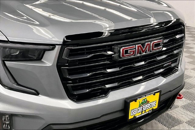 Used 2024 Sterling Metallic GMC AT4 image 34