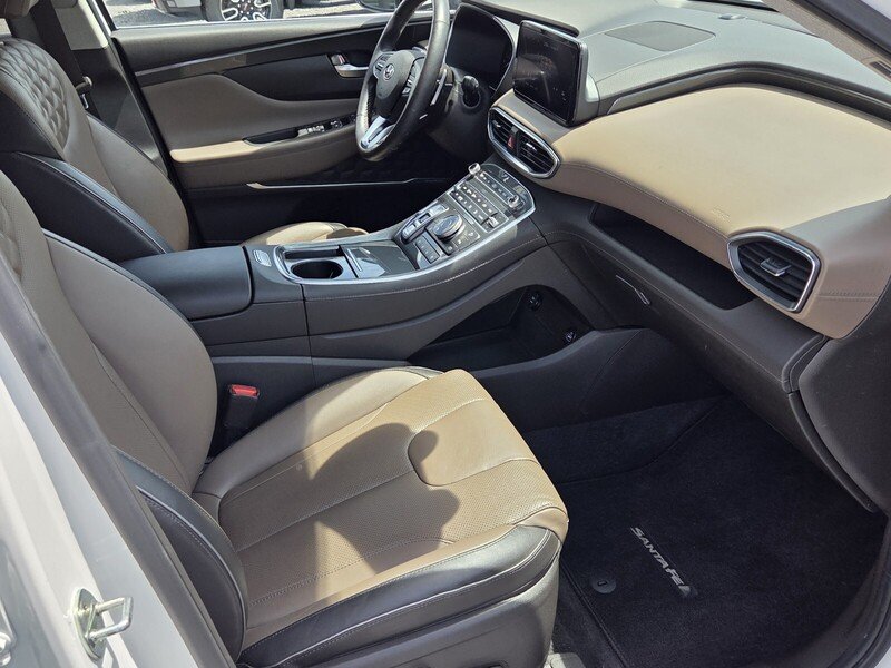 2021 Hyundai Santa Fe Limited HEV - Photo 18
