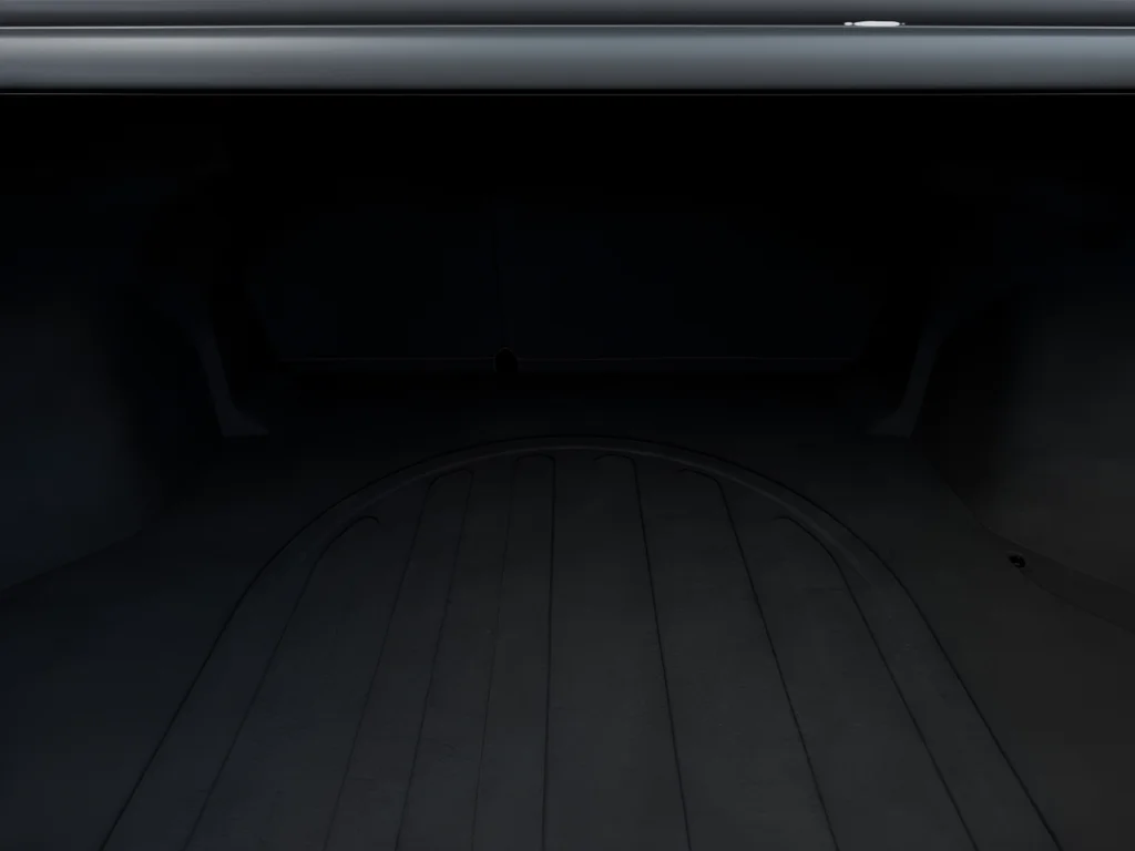 New 2026 Snow White Pearl Kia EX image 14