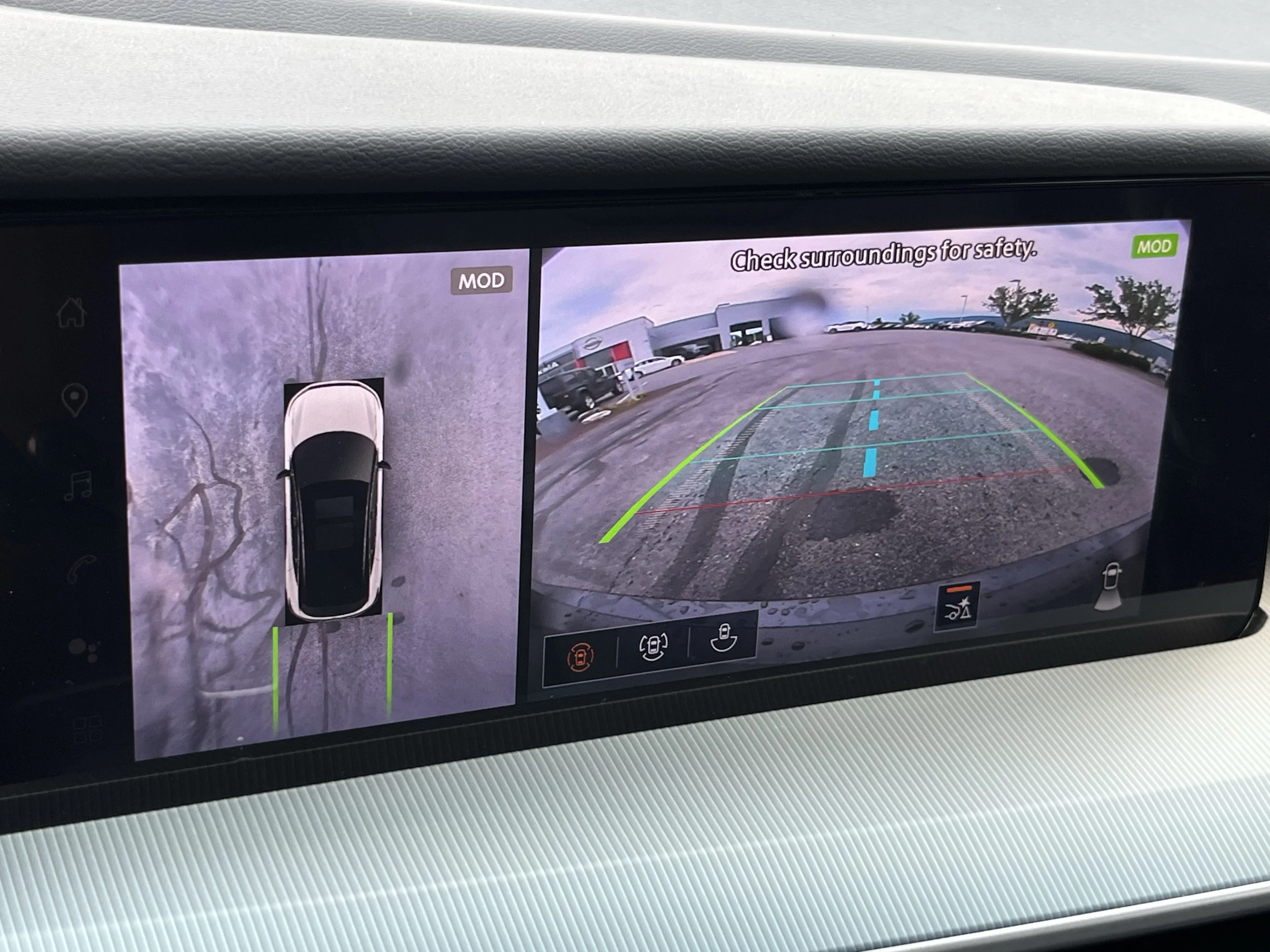 New 2026 Everest White Pearl TriCoat Nissan SL image 34