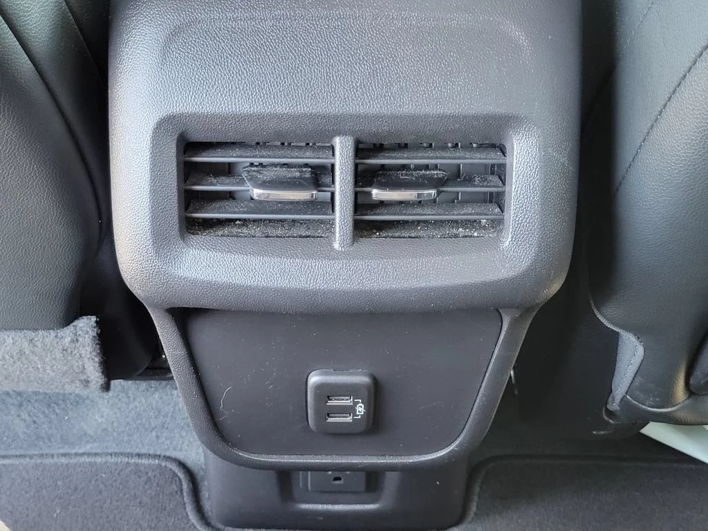 Used 2024 Summit White GMC SLT image 16