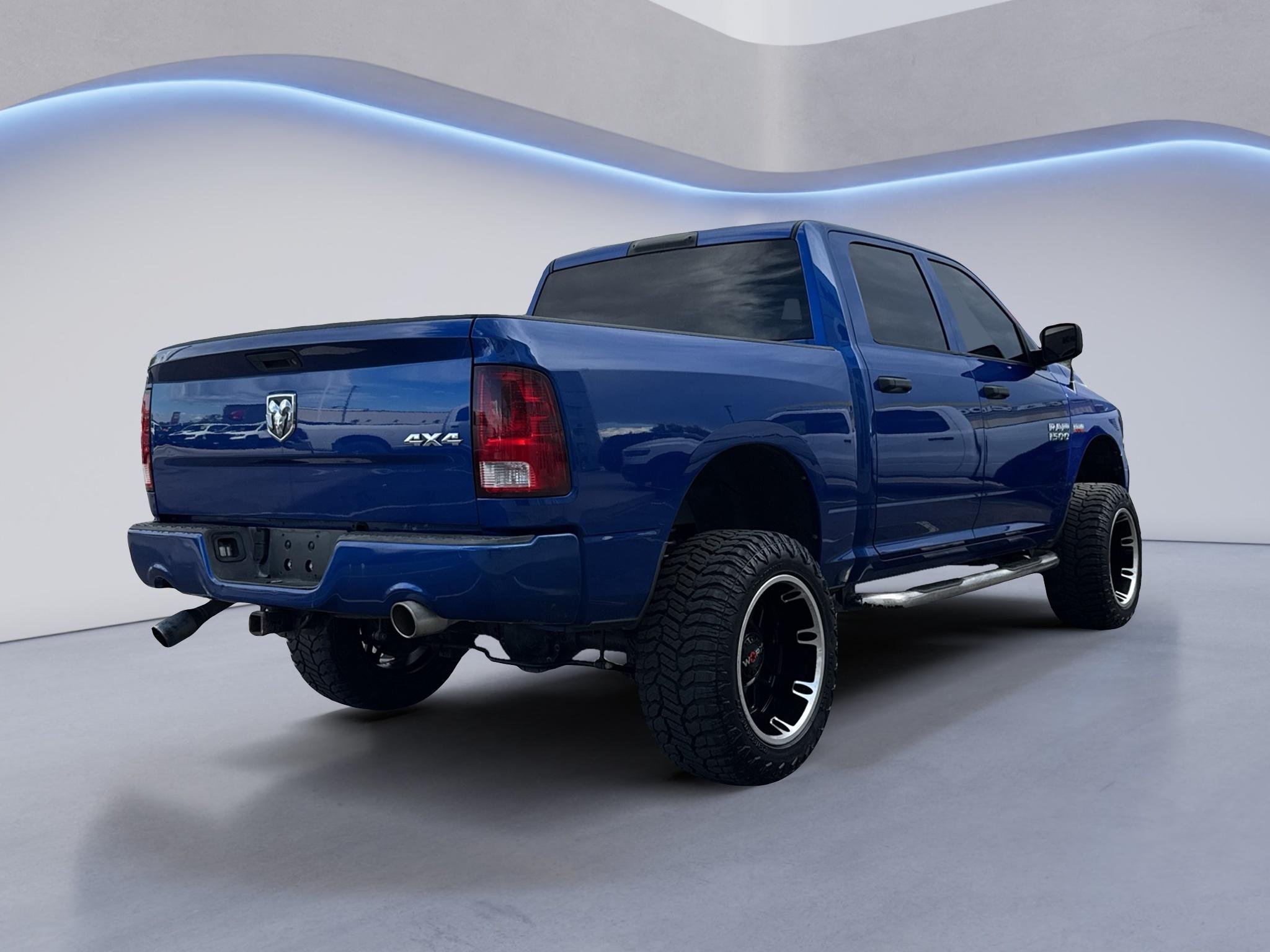 Used 2015 Blue Ram Express image 5