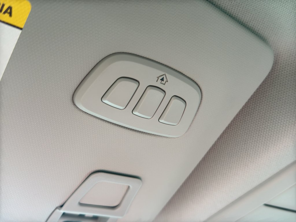 Used 2024 Glacier Gray Metallic TriCoat Ford Premium image 28