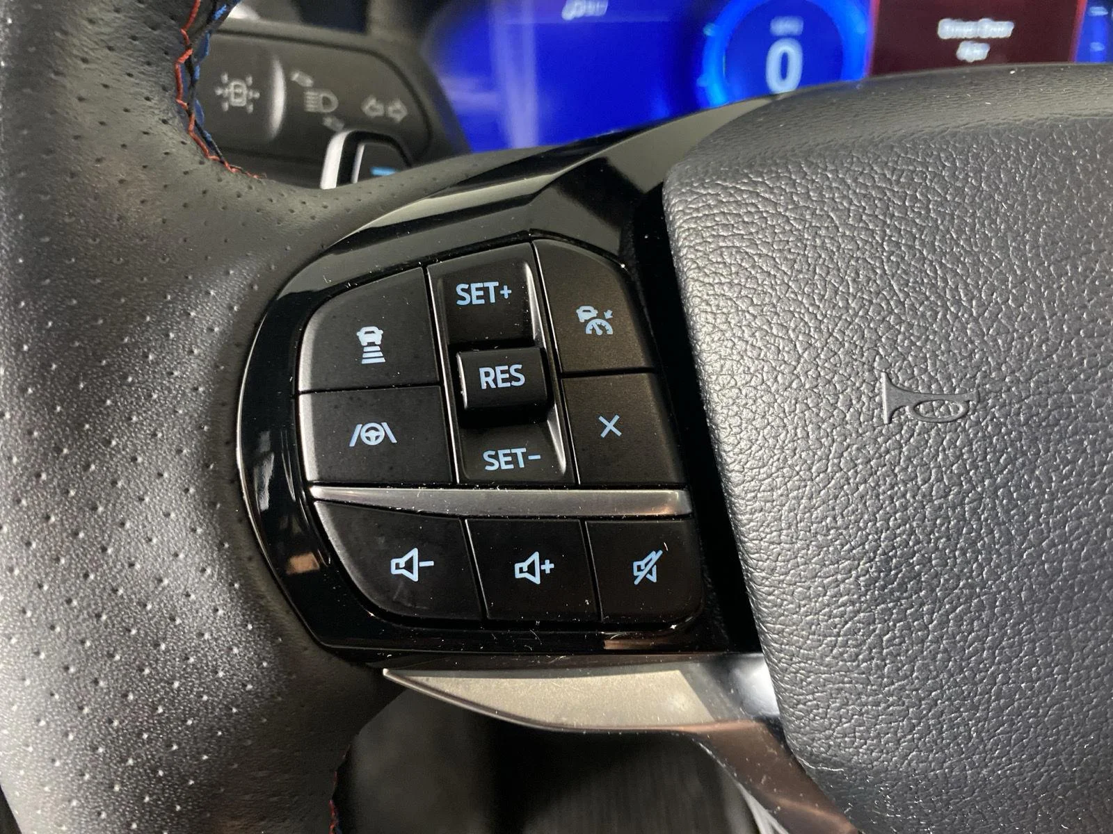 Used 2024 Carbonized Gray Ford  image 18