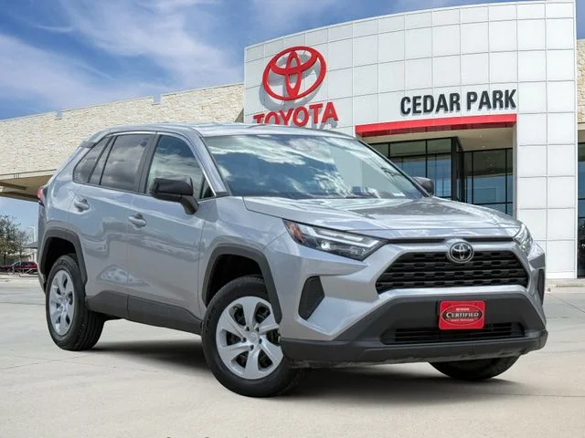 2025 Toyota RAV4 LE