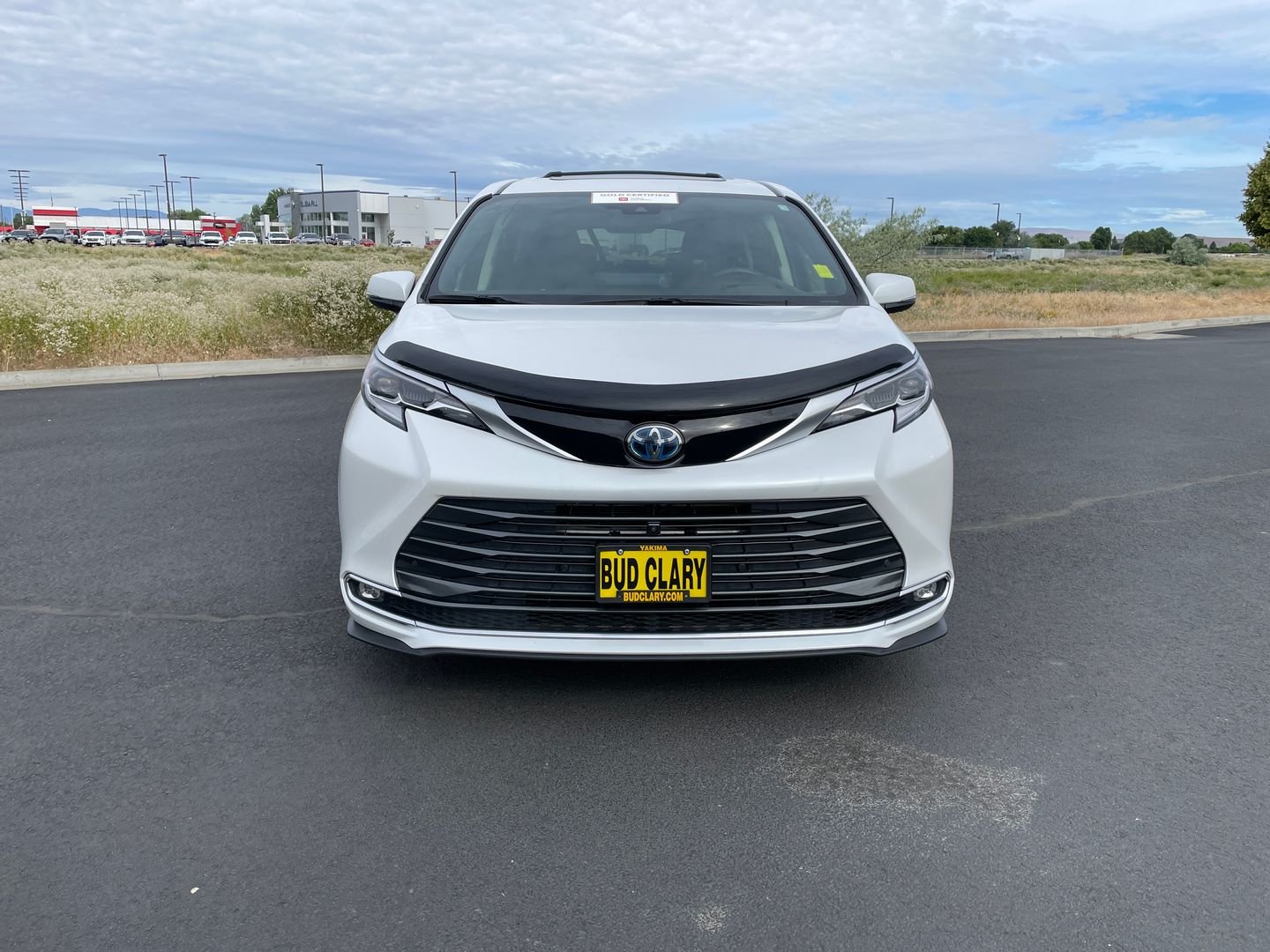 Certified Used 2023 Beige Toyota Platinum image 8