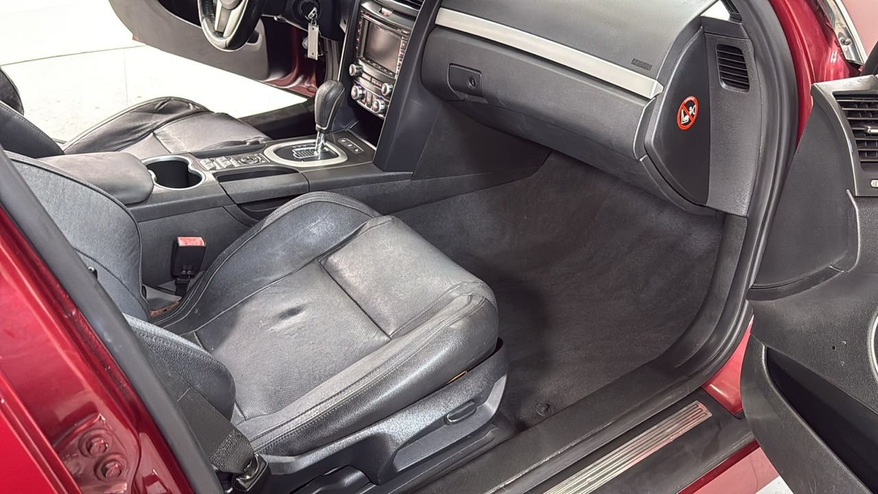 Used 2009 Red Pontiac GT image 18