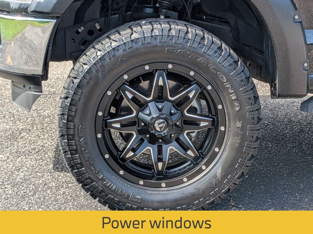 Used 2018 Black Ford XLT image 13