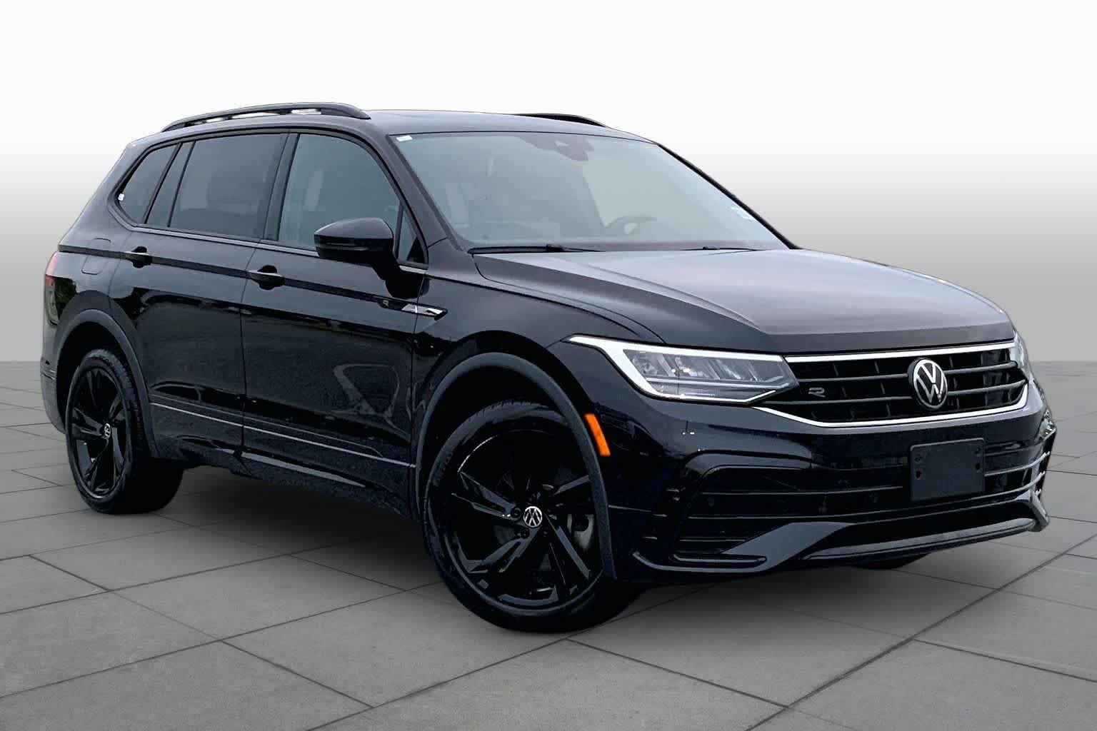 Used 2024 Deep Black Pearl Volkswagen SE R-Line Black image 3