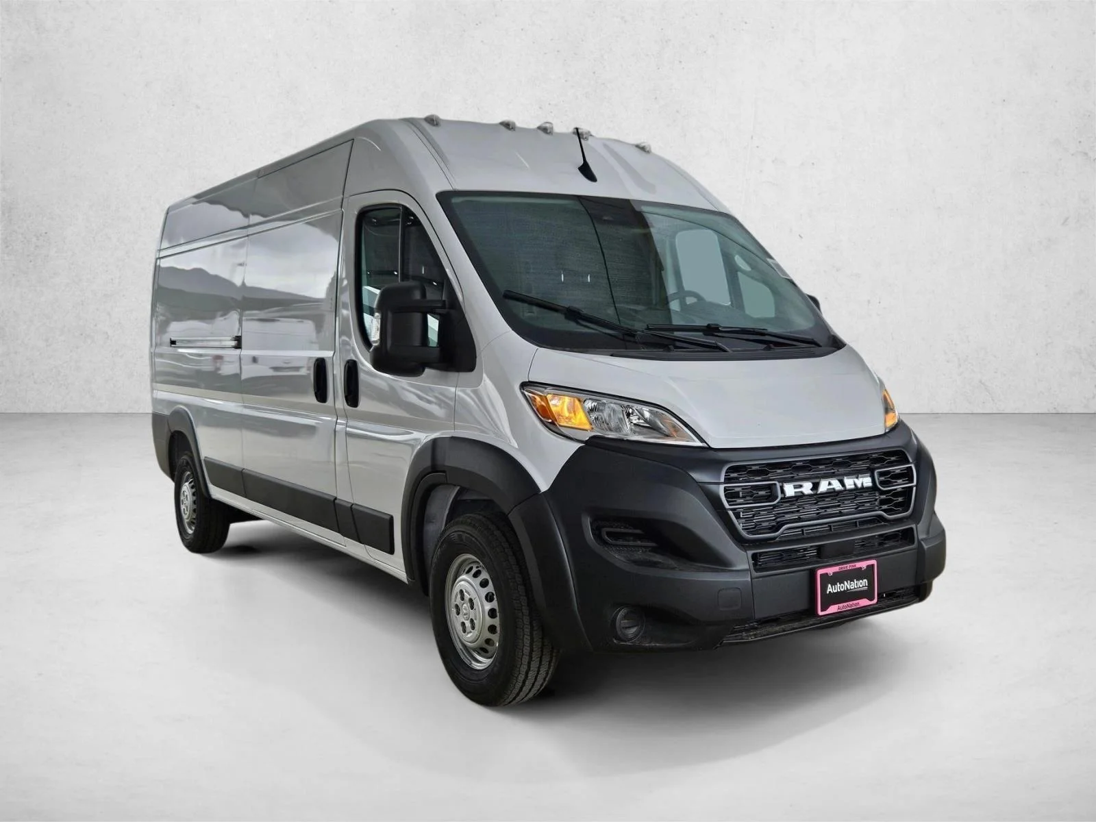 New 2026 Bright White Clearcoat RAM Tradesman image 7