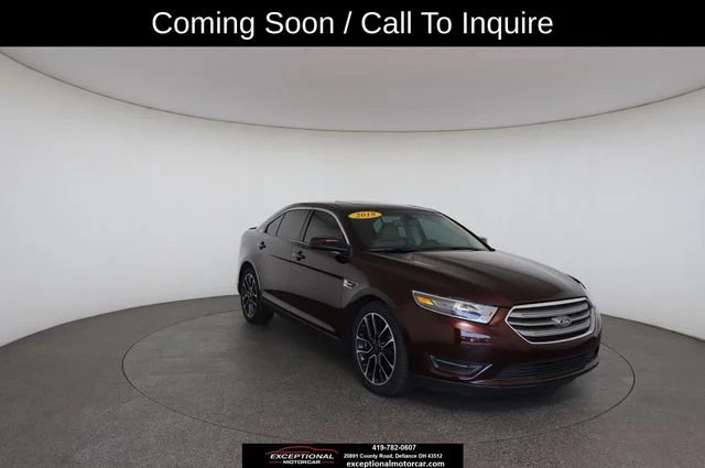 Used 2018 Red Ford SEL image 7